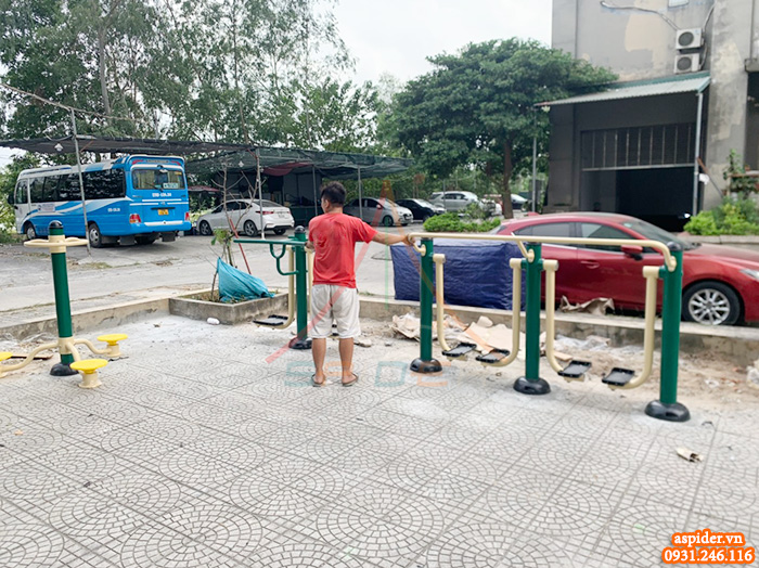 Lắp đặt thiết bị tập thể dục ngoài trời cho khu dân cư tại Hà Đông, Hà Nội