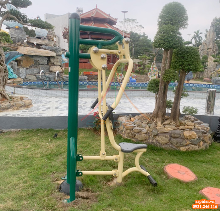 Lắp đặt thiết bị thể dục thể thao ngoài trời cho sân vườn gia đình anh Dũng tại Thanh Hóa